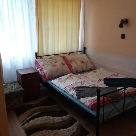 ádám 2 * Siófok