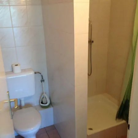 Adam Vendeghaz 2 Guest house *