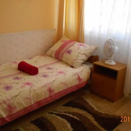 Guest house Adam Vendeghaz 2